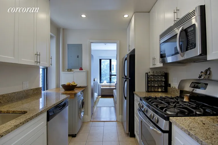New York City Real Estate | View 420 Central Park West, 2B | Sorry, no washer allowed | View 3