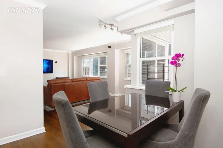 New York City Real Estate | View 153 East 57th Street, 21C | 2 Beds, 1 Bath | View 1