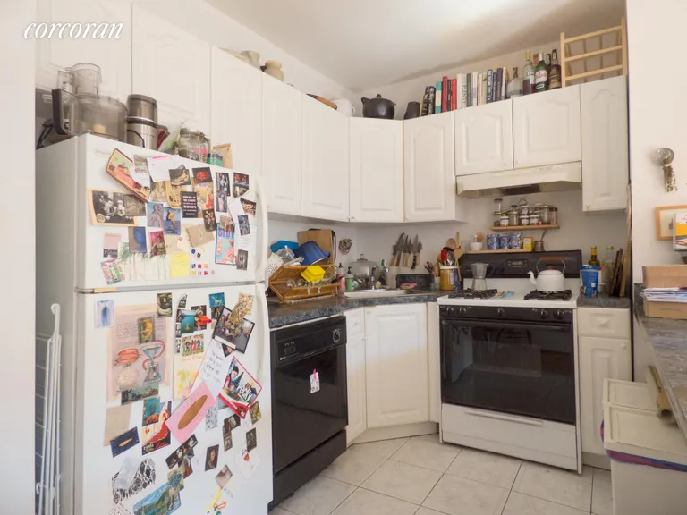 New York City Real Estate | View 484 5th Avenue, 2 | room 4 | View 5