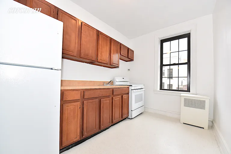 New York City Real Estate | View 26-80 30th Street, 3C | room 6 | View 7