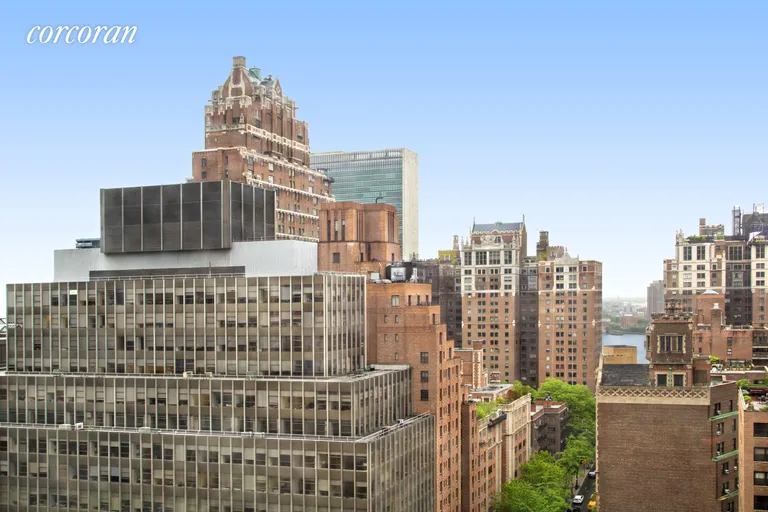 New York City Real Estate | View 235 East 40th Street, 22H | room 5 | View 6