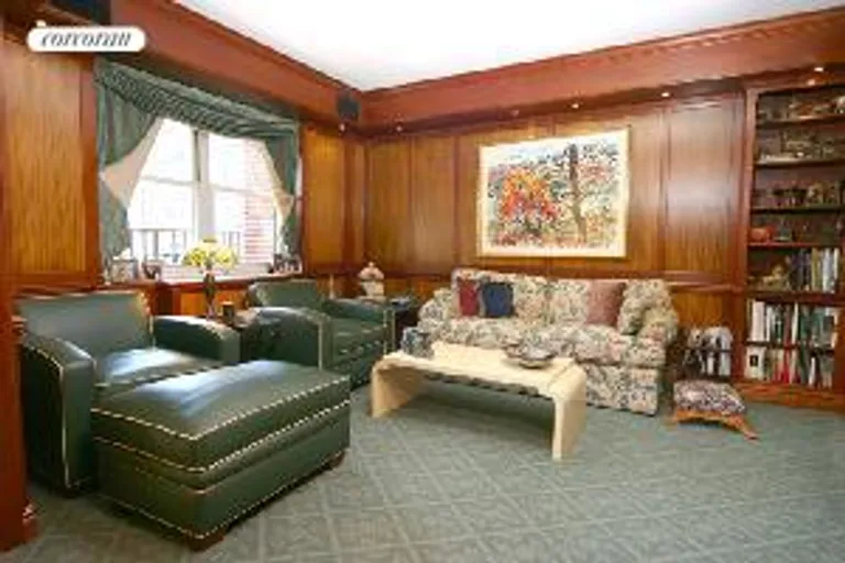 New York City Real Estate | View 710 Park Avenue, 17A | room 2 | View 3
