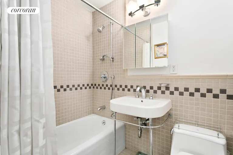 New York City Real Estate | View 170 West End Avenue, 29D | 5 Bathroom | View 5