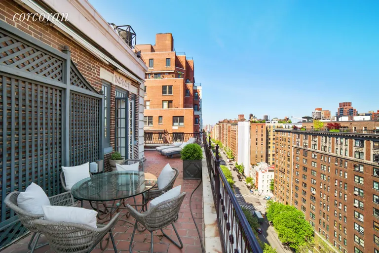 New York City Real Estate | View 1112 Park Avenue, PHA | room 2 | View 3