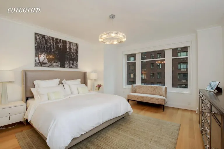 New York City Real Estate | View 200 East 79th Street, 6A | Master Bedroom | View 4