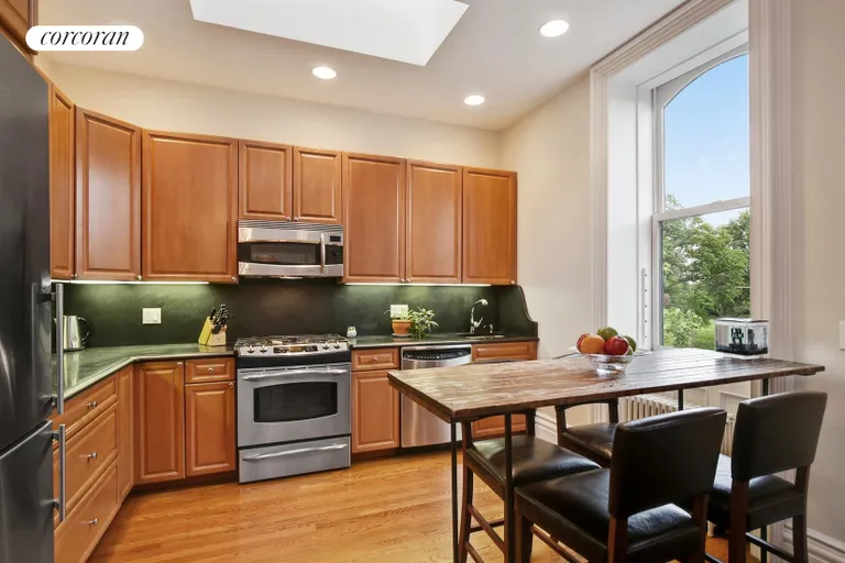 New York City Real Estate | View 4 South Portland Avenue, 5 | Kitchen | View 14