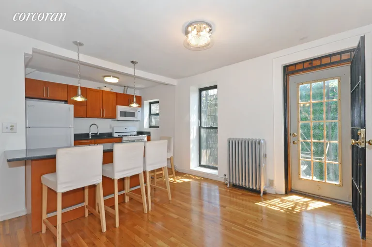 New York City Real Estate | View 686 Warren Street, 1 | 3 Beds, 1 Bath | View 1