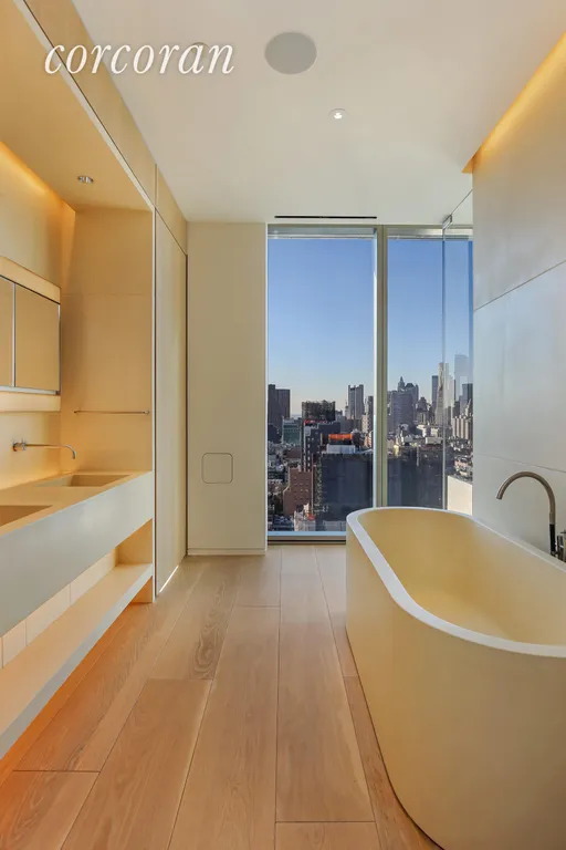 New York City Real Estate | View 215 Chrystie Street, 28EAST | MASTER BATHROOM | View 8