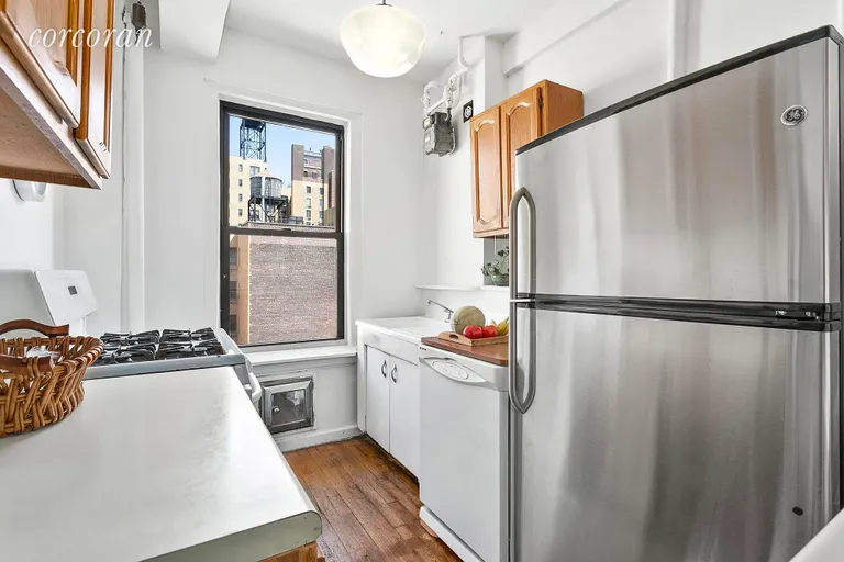 New York City Real Estate | View 36 West 84th Street, 9BC | room 3 | View 4