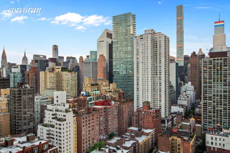 New York City Real Estate | View 418 East 59th Street, 29B | 3 Beds, 3 Baths | View 1