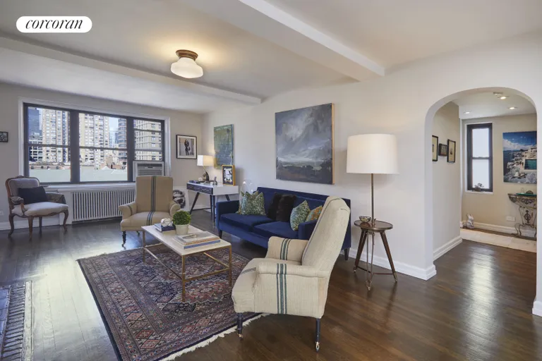 New York City Real Estate | View 140 East 28th Street, 10D | Living room/Hallway | View 3
