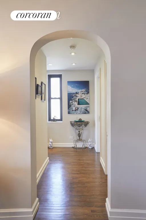 New York City Real Estate | View 140 East 28th Street, 10D | Hallway to bedroom & bathroom | View 7