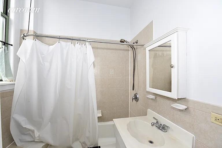 New York City Real Estate | View 45-02 Ditmars Boulevard, 302 | room 8 | View 9