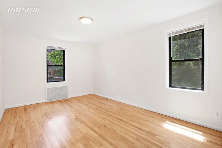 New York City Real Estate | View 35 Oliver Street, 2B | room 4 | View 5
