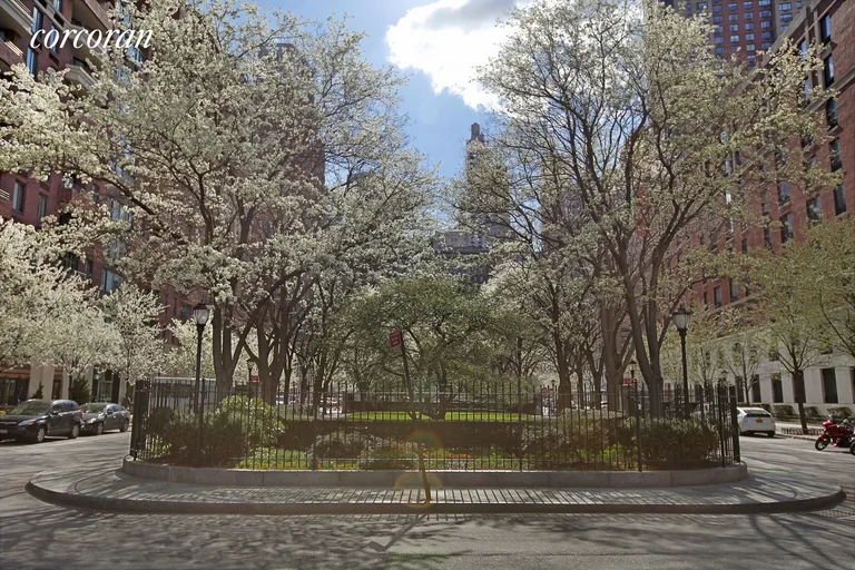 New York City Real Estate | View 333 Rector Place, 511 | 1 Rector Park | View 9