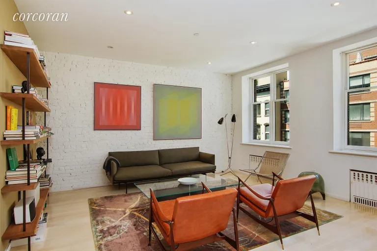 New York City Real Estate | View 148 Chambers Street, 5 | Living Room | View 4
