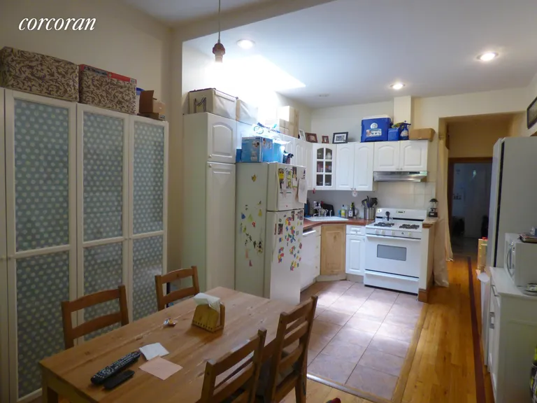 New York City Real Estate | View 328 6th Avenue, 3 | room 1 | View 2