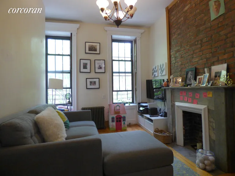 New York City Real Estate | View 328 6th Avenue, 3 | 2 Beds, 1 Bath | View 1