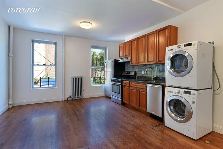 New York City Real Estate | View 17 Dewey Place | room 1 | View 2