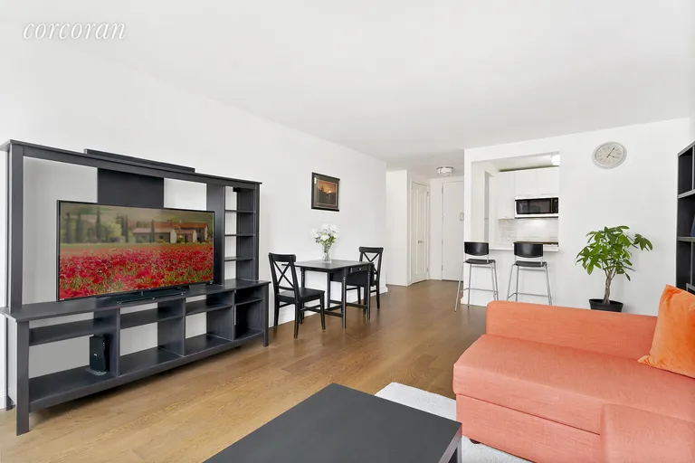 New York City Real Estate | View 200 East 94th Street, 716 | Living Room | View 2