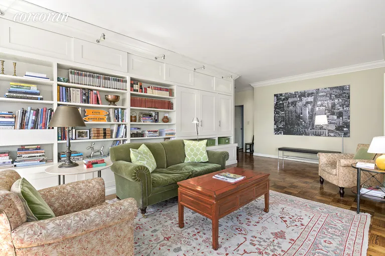 New York City Real Estate | View 174 East 74th Street, 15A | room 1 | View 2