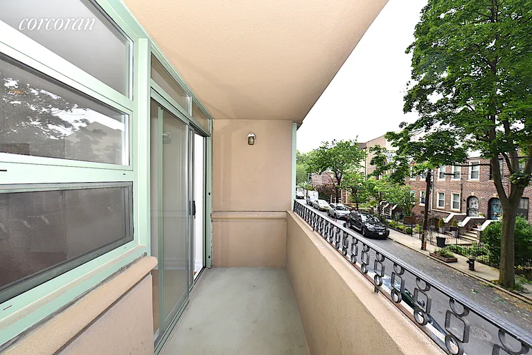 New York City Real Estate | View 19-19 24th Avenue, R116 | room 8 | View 9