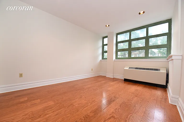 New York City Real Estate | View 19-19 24th Avenue, R116 | room 5 | View 6
