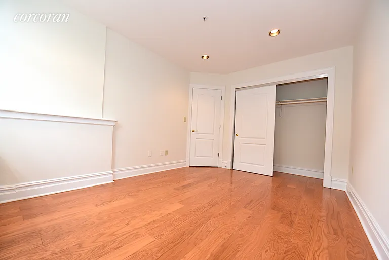 New York City Real Estate | View 19-19 24th Avenue, R116 | room 4 | View 5
