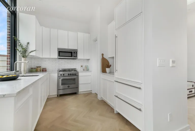 New York City Real Estate | View 321 Manhattan Avenue, 2 | Kitchen | View 2