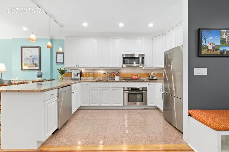 New York City Real Estate | View 932 President Street, 1A | Yards of granite counter space with breakfast bar | View 4