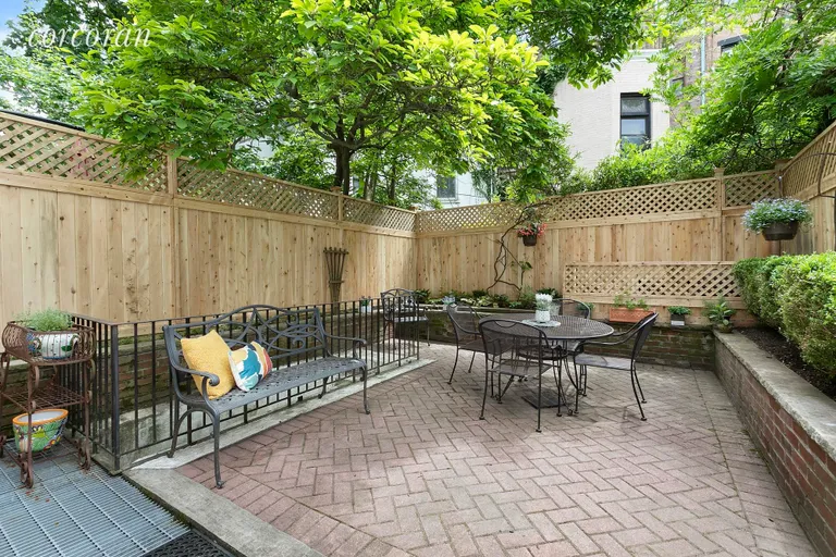 New York City Real Estate | View 932 President Street, 1A | 1.5 Beds, 3 Baths | View 1