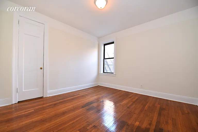 New York City Real Estate | View 30-56 30th Street, 3-H | room 4 | View 5