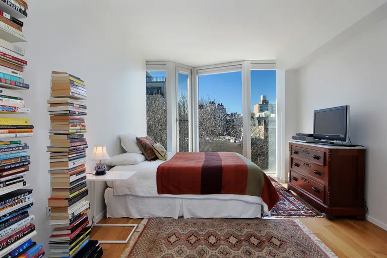 New York City Real Estate | View 580 Carroll Street, 4C | 2nd Bedroom | View 4