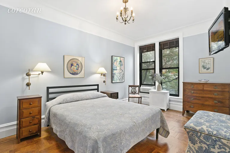 New York City Real Estate | View 645 West End Avenue, 2D | room 4 | View 5