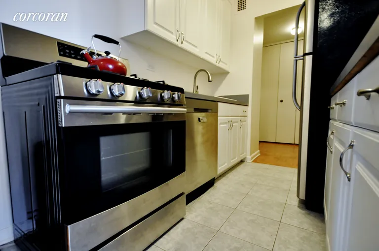 New York City Real Estate | View 1623 Third Avenue, 20J | 1 Bed, 1 Bath | View 1