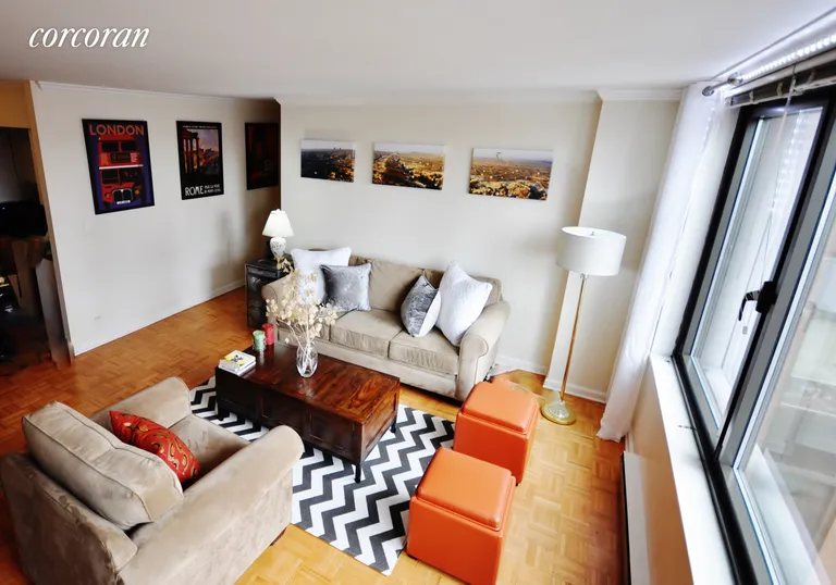 New York City Real Estate | View 1623 Third Avenue, 20J | room 9 | View 10
