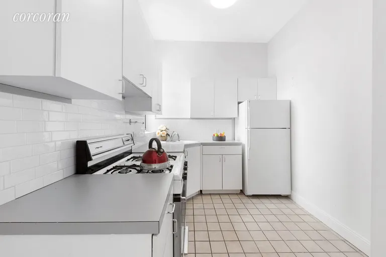 New York City Real Estate | View 467 Pacific Street, 24 | room 3 | View 4