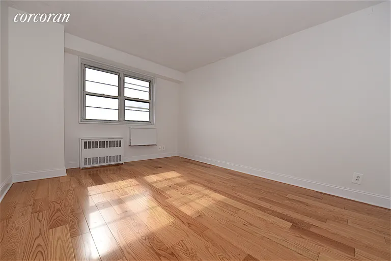 New York City Real Estate | View 47-30 59th Street, 12F | room 5 | View 6