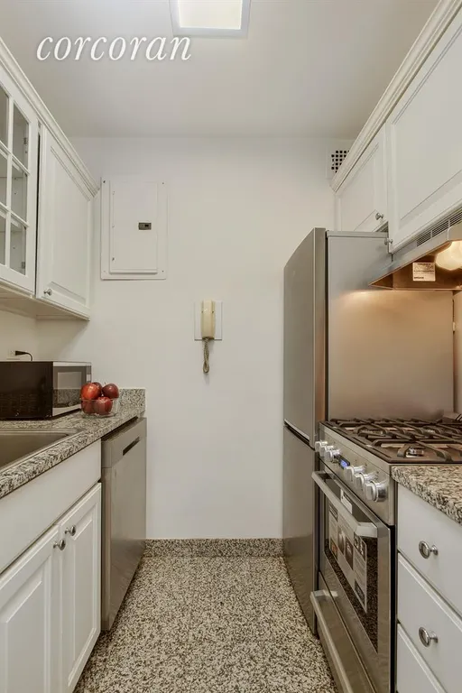 New York City Real Estate | View 166 East 63rd Street, 3H | Kitchen | View 3