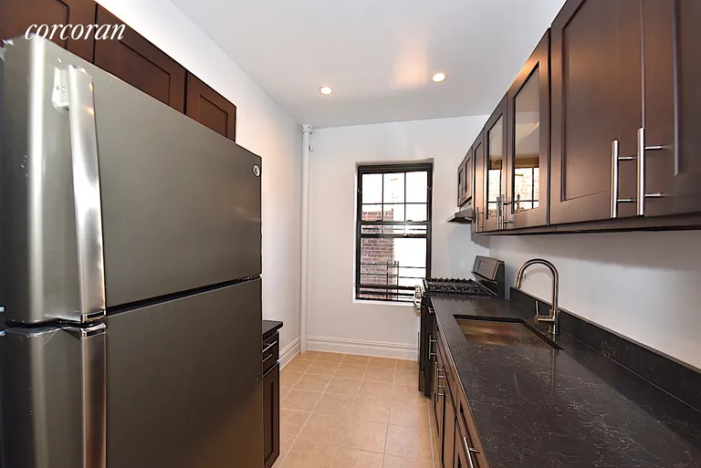New York City Real Estate | View 25-41 30th Road, 6H | 2 Beds, 1 Bath | View 1