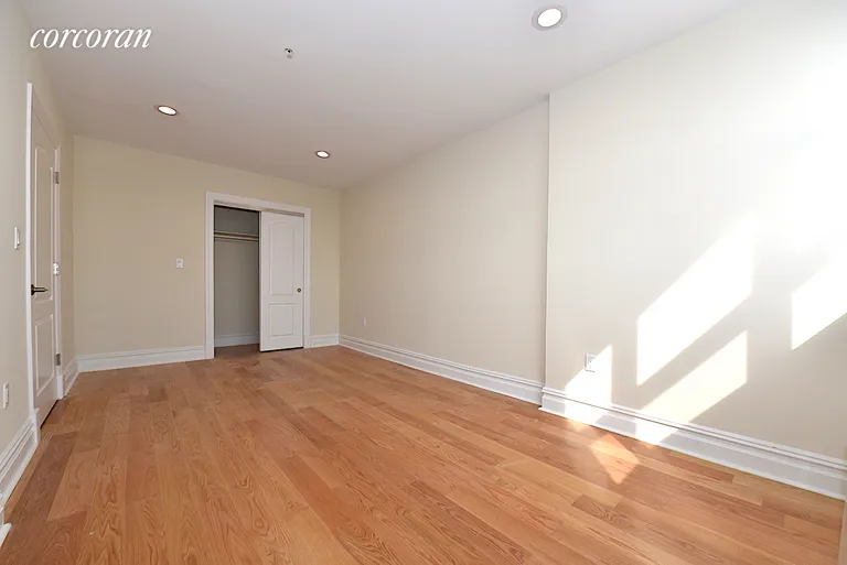 New York City Real Estate | View 19-19 24th Avenue, L314 | room 5 | View 6
