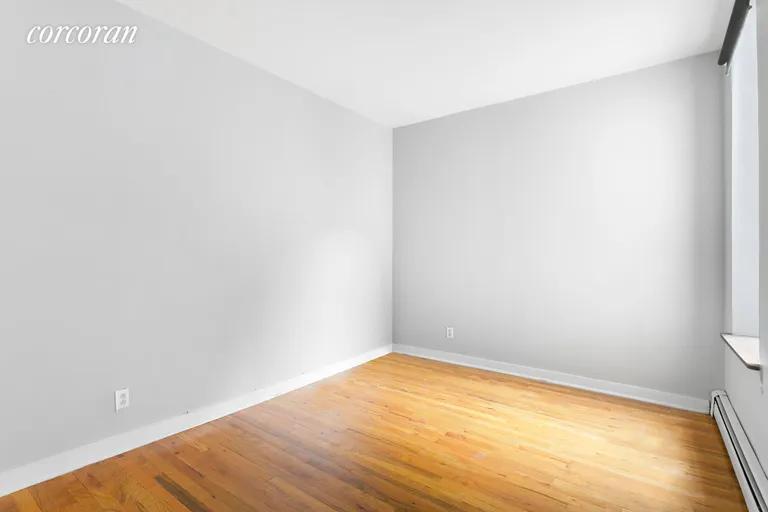 New York City Real Estate | View 286 Saint Johns Place, 3A | Amply sized bedroom with double closet. | View 4