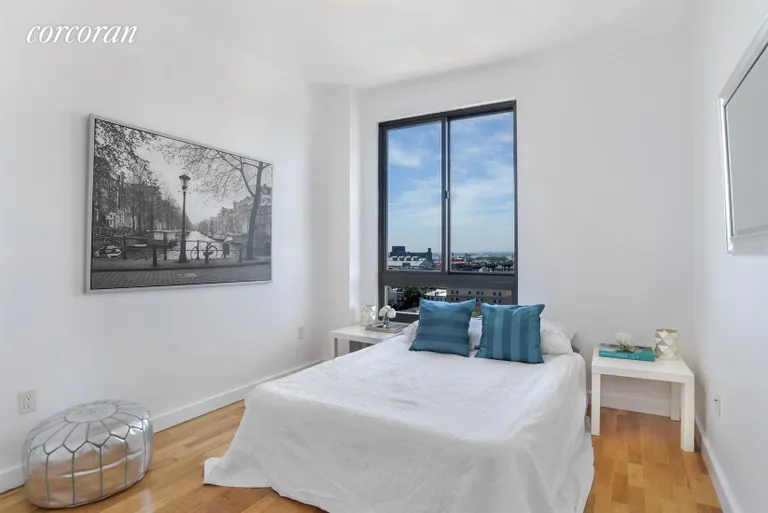 New York City Real Estate | View 500 4th Avenue, 8M | Roomy bedrooms... | View 8