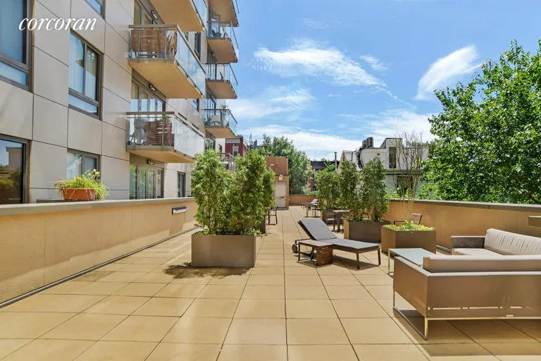 New York City Real Estate | View 500 4th Avenue, 8M | 2500sf sun deck... | View 13