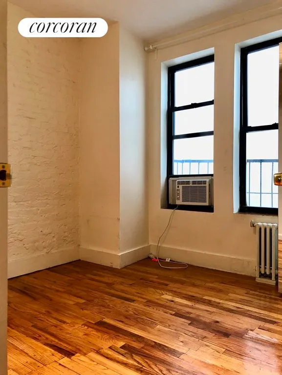 New York City Real Estate | View 242 East 10th Street, 25 | room 1 | View 2