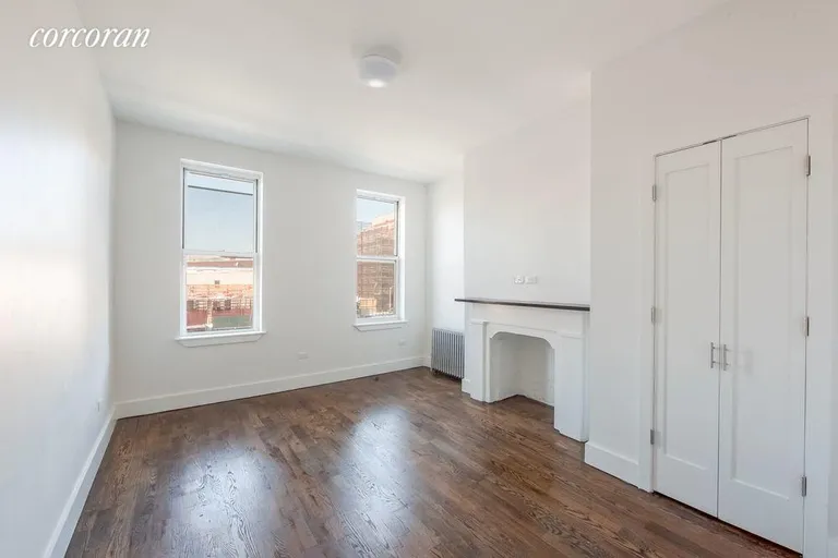 New York City Real Estate | View 352 McGuinness Boulevard, 1R | room 3 | View 4