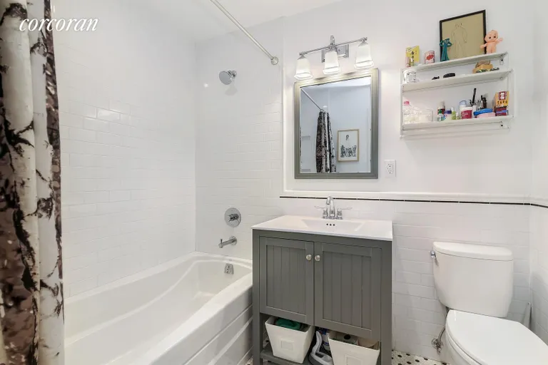 New York City Real Estate | View 171 Lexington Avenue, 3 | Bathroom | View 5