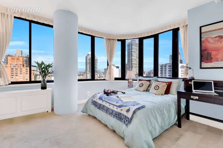 New York City Real Estate | View 300 East 62Nd Street, 2902 | room 4 | View 5