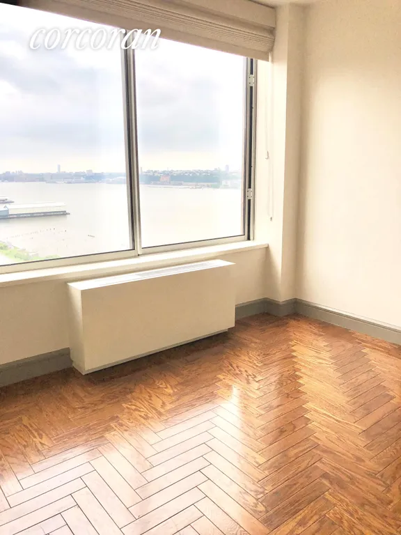 New York City Real Estate | View 200 Riverside Boulevard, 23A | room 4 | View 5
