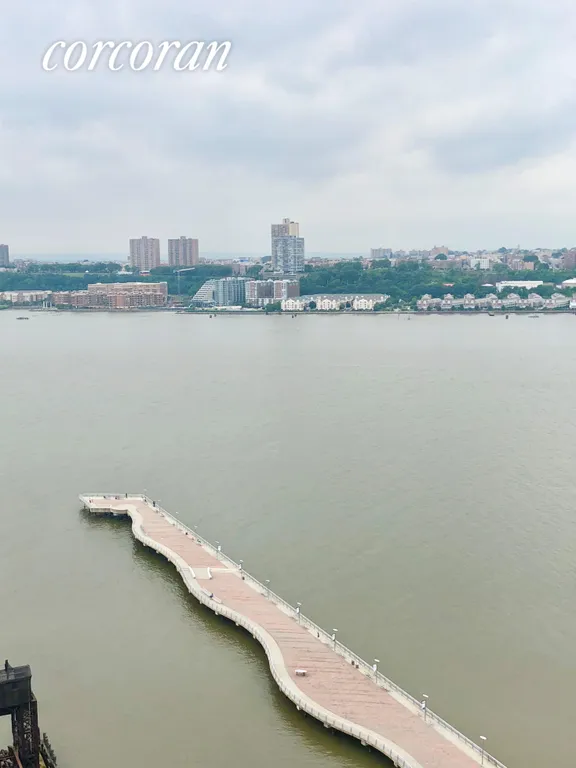 New York City Real Estate | View 200 Riverside Boulevard, 23A | room 7 | View 8